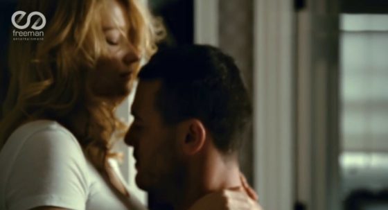 Film Dívka ve vlaku online pro vás.