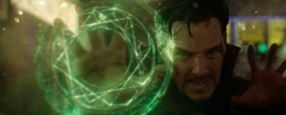 Přehrát online film Doctor Strange.